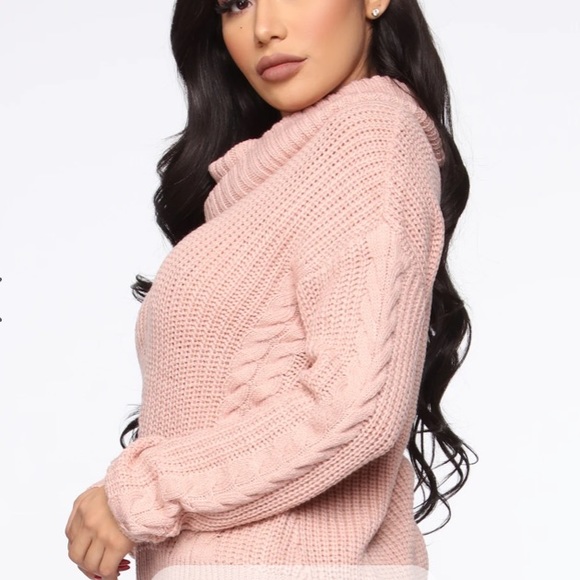 🆕 FASHION NOVA Blush Pink Knit Sweater -New w/ Tags!!! - Picture 2 of 12
